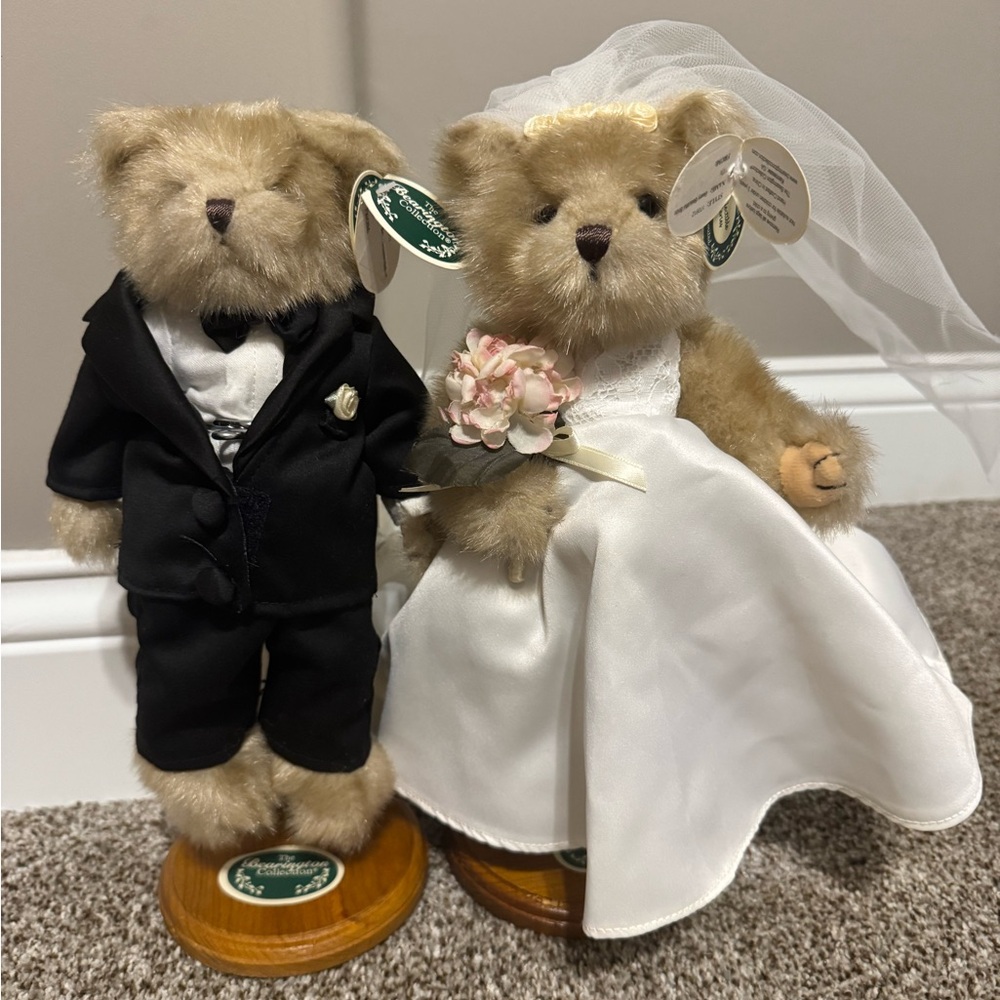 The Bearington Collectible Series Bride and Groom Set